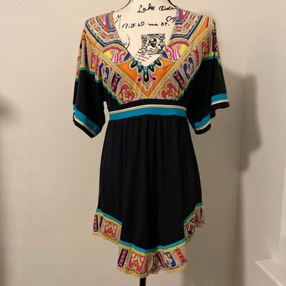TRINA TURK MINI DRESS NEPAL TUNIC SIZE S AESTHETIC VERSATILE SUMMER COVER UP - Picture 15 of 16